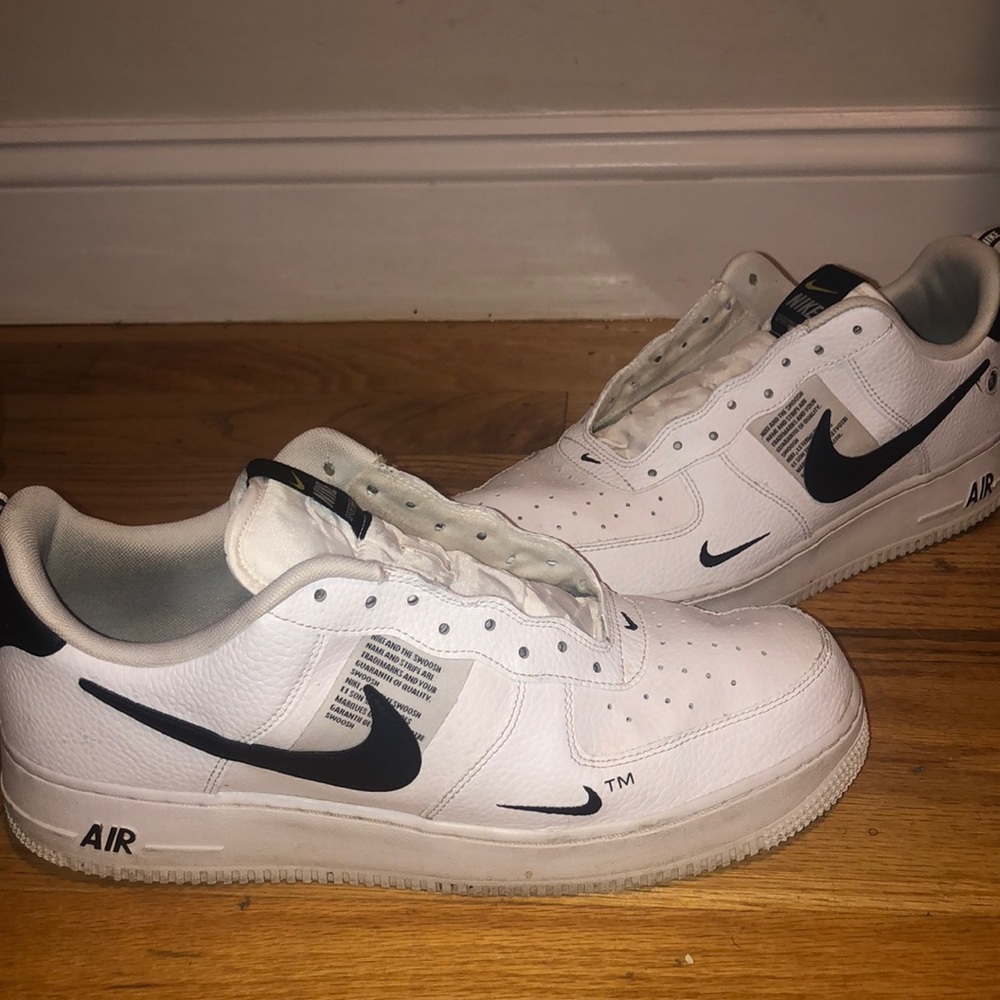 Nike Air Force v8 utility